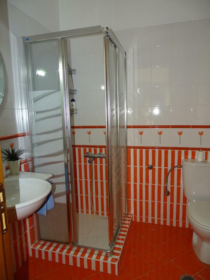Dreamy Studio With Private Garden เอเธนส์ ภายนอก รูปภาพ